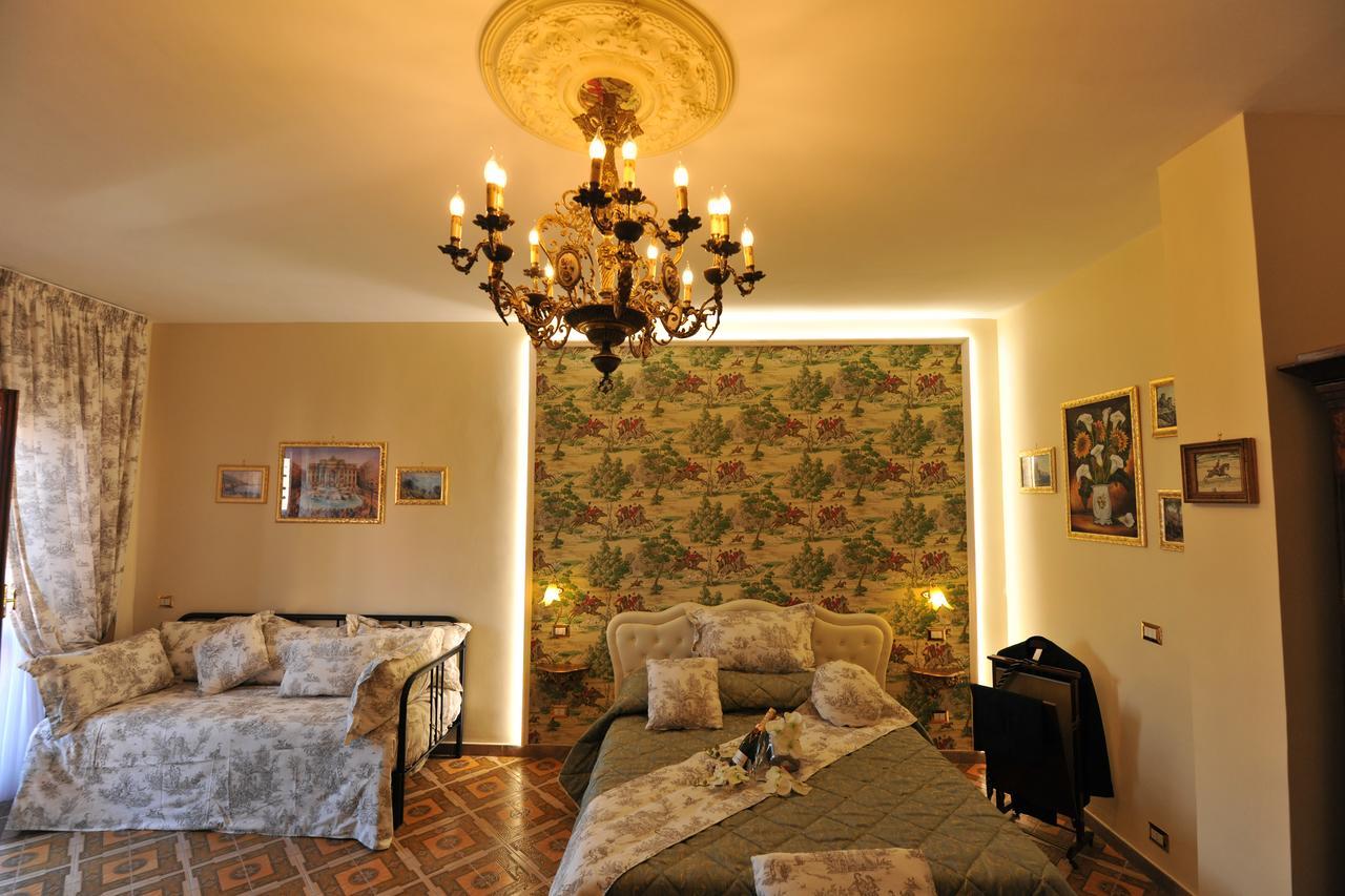 B&B Le Cycas カステッランマーレ・ディ・スタービア エクステリア 写真